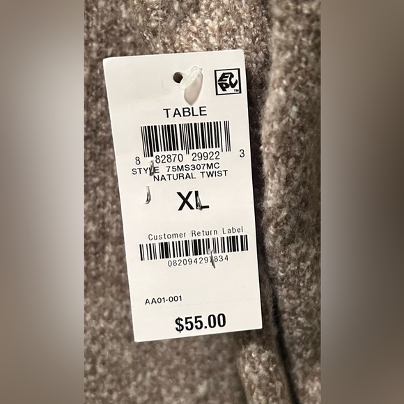 Men's Regular-Fit Bouclé Sweater - Picture 4 of 6